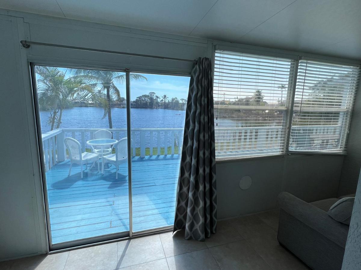 Marco Island Lakeside Inn Εξωτερικό φωτογραφία