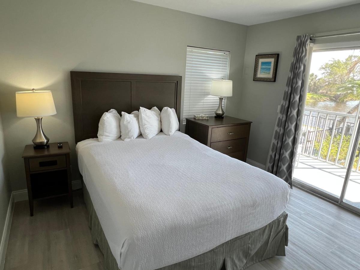 Marco Island Lakeside Inn Εξωτερικό φωτογραφία