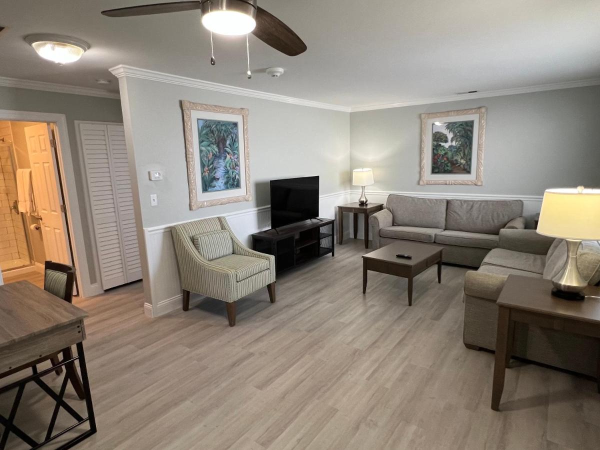 Marco Island Lakeside Inn Εξωτερικό φωτογραφία