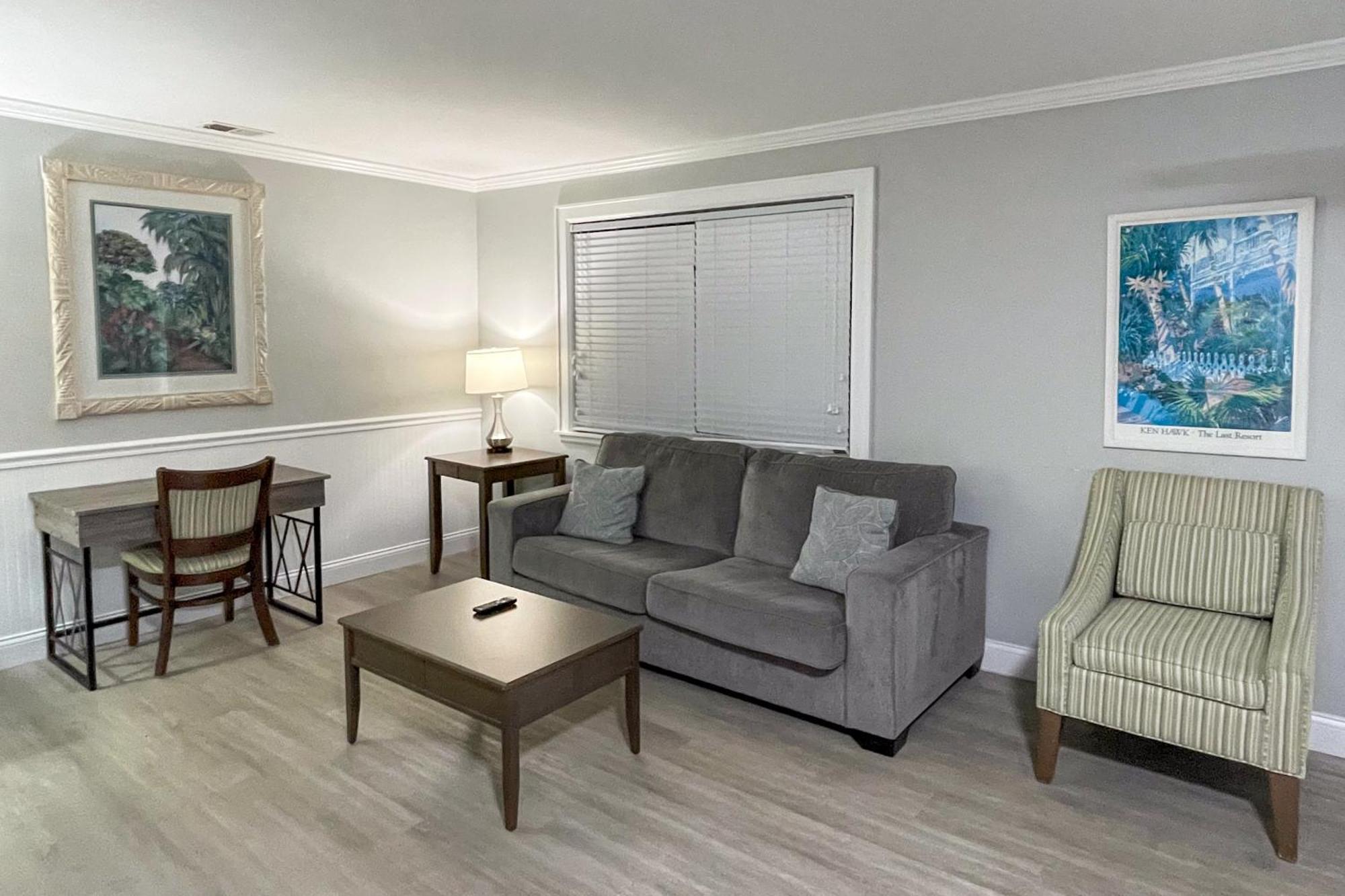 Marco Island Lakeside Inn Εξωτερικό φωτογραφία