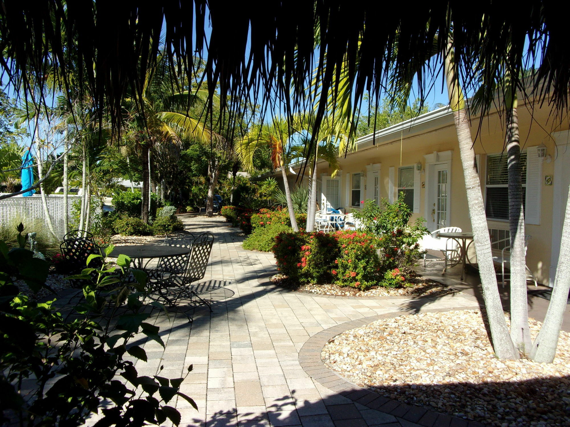Marco Island Lakeside Inn Εξωτερικό φωτογραφία